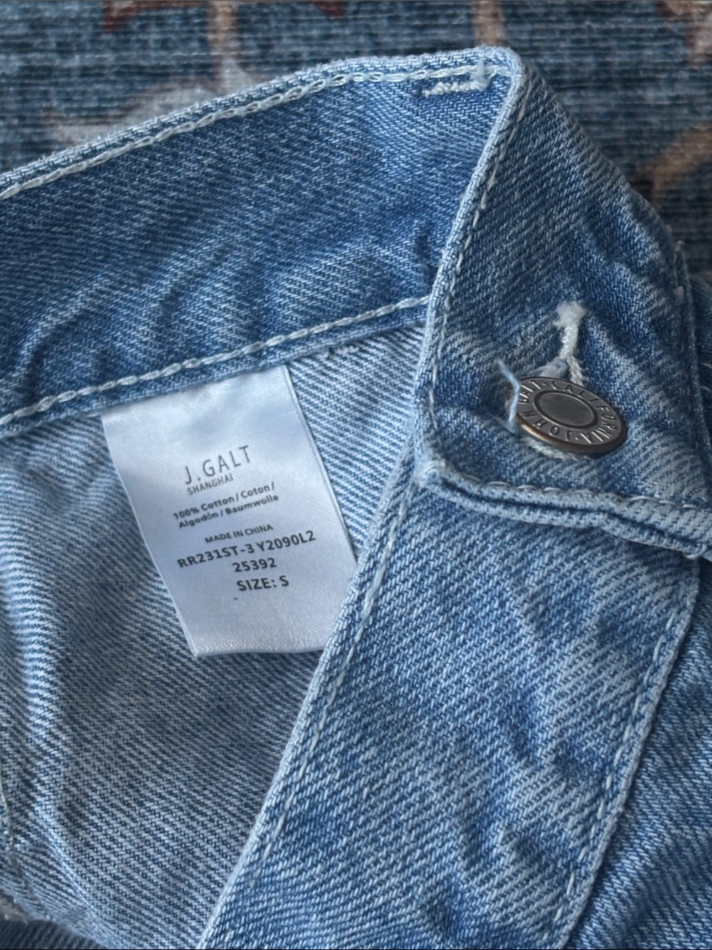 Brandy melville mini denim skirt with cross pockets - Picture 3 of 3
